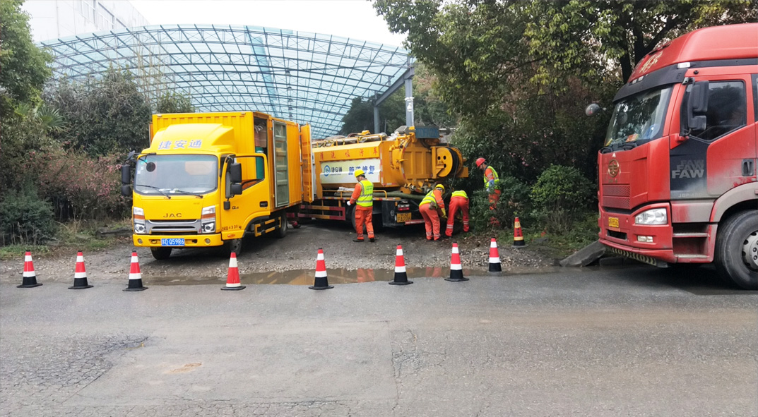 江陵成区雨污水管网“四位一体”检测疏通项目
